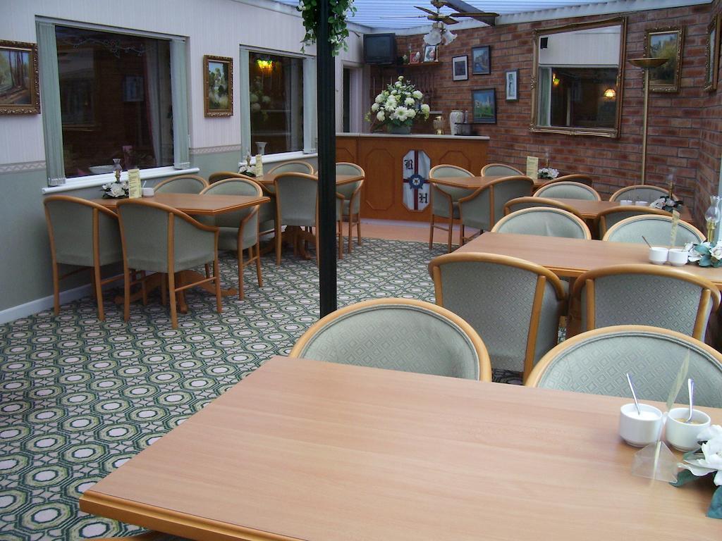 The Royal Bridlington Hotel Exterior photo
